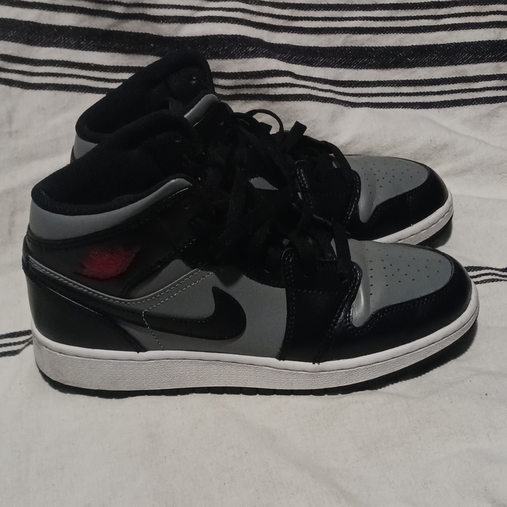 Kids Air Jordan 1 Mid